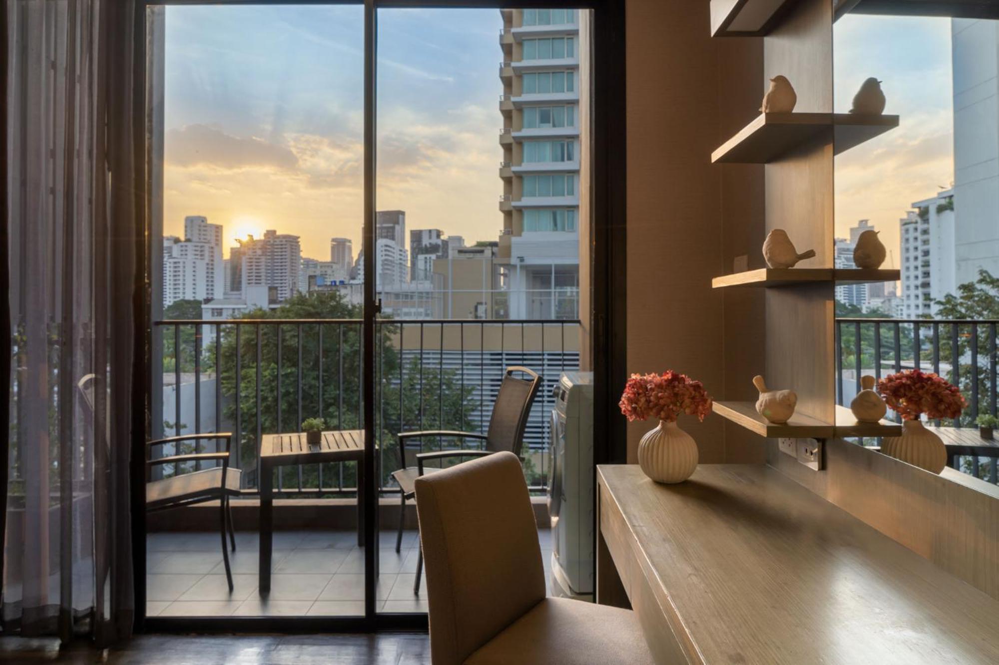 Metropolis Suites Bangkok, Tapestry Collection By Hilton Exterior foto